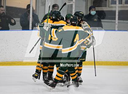 Thumbnail 1 in Hamden @ Simsbury photogallery.