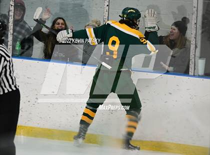 Thumbnail 1 in Hamden @ Simsbury photogallery.