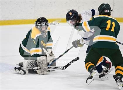 Thumbnail 3 in Hamden @ Simsbury photogallery.