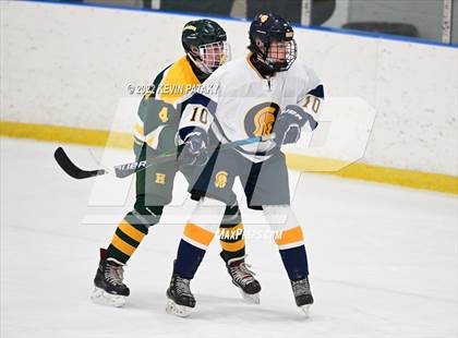 Thumbnail 1 in Hamden @ Simsbury photogallery.