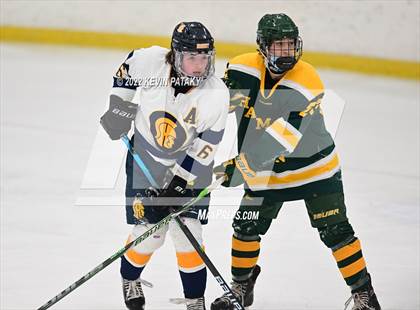 Thumbnail 1 in Hamden @ Simsbury photogallery.