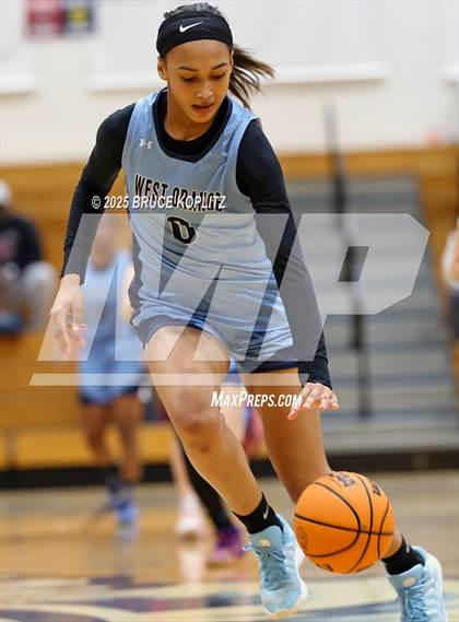 Thumbnail 2 in Glen Ridge @ West Orange (Essex County Tournament, Semifinal Round) photogallery.