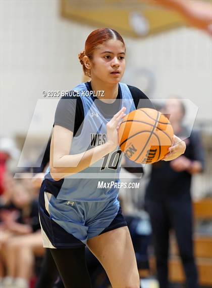 Thumbnail 1 in Glen Ridge @ West Orange (Essex County Tournament, Semifinal Round) photogallery.