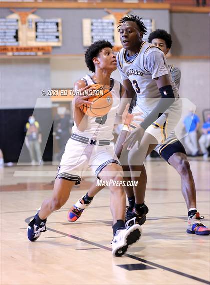 Thumbnail 2 in Wheeler vs. Marietta (New Years Classic) photogallery.