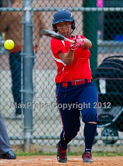 Thumbnail 3 in Fort Bend Christian Academy vs. Brazosport (Brazosport Classic) photogallery.
