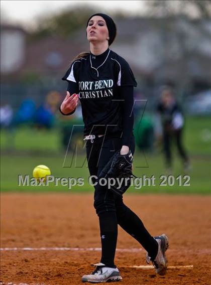 Thumbnail 1 in Fort Bend Christian Academy vs. Brazosport (Brazosport Classic) photogallery.