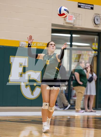 Thumbnail 3 in Beaumont United @ East Chambers photogallery.