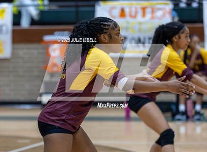 Thumbnail 1 in Beaumont United @ East Chambers photogallery.