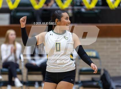 Thumbnail 3 in Beaumont United @ East Chambers photogallery.