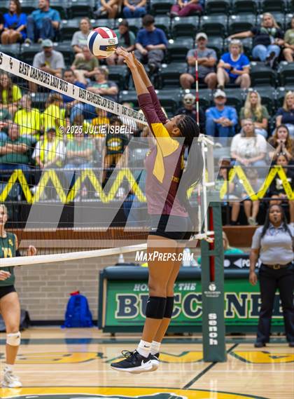 Thumbnail 3 in Beaumont United @ East Chambers photogallery.