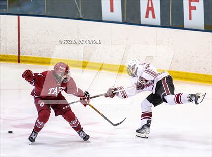 Thumbnail 2 in Taft School vs. Salisbury School (NEPSAC Large School Final) photogallery.
