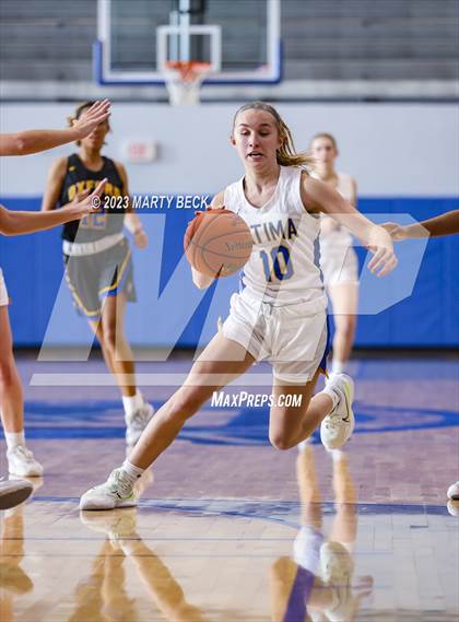 Thumbnail 2 in Oxford vs Fatima (Jefferson Bank Holiday Hoops) photogallery.