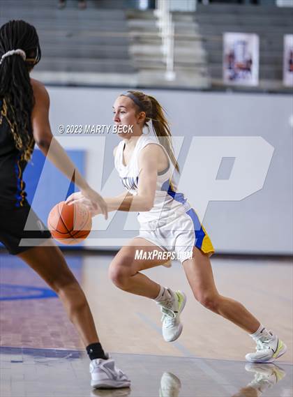 Thumbnail 1 in Oxford vs Fatima (Jefferson Bank Holiday Hoops) photogallery.