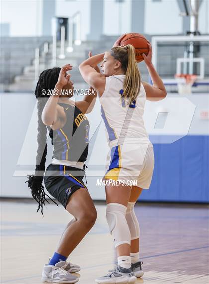 Thumbnail 3 in Oxford vs Fatima (Jefferson Bank Holiday Hoops) photogallery.
