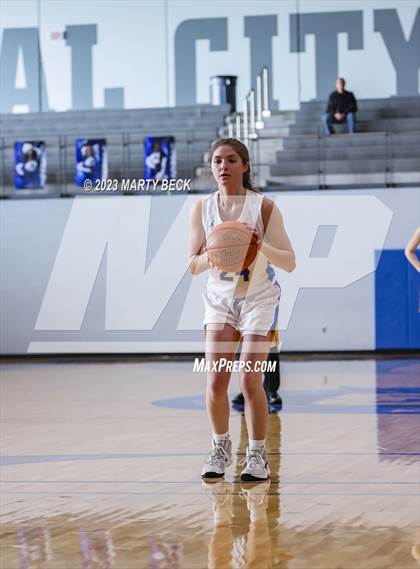 Thumbnail 3 in Oxford vs Fatima (Jefferson Bank Holiday Hoops) photogallery.
