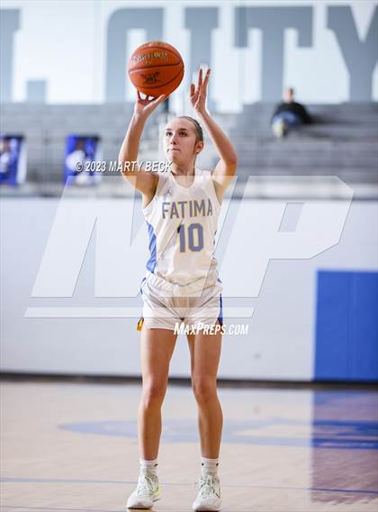 Thumbnail 2 in Oxford vs Fatima (Jefferson Bank Holiday Hoops) photogallery.
