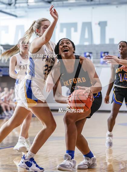 Thumbnail 2 in Oxford vs Fatima (Jefferson Bank Holiday Hoops) photogallery.