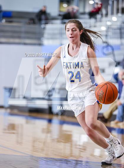 Thumbnail 3 in Oxford vs Fatima (Jefferson Bank Holiday Hoops) photogallery.