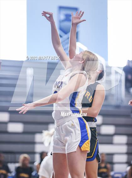 Thumbnail 1 in Oxford vs Fatima (Jefferson Bank Holiday Hoops) photogallery.