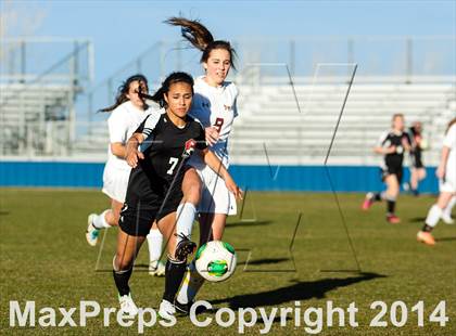 Thumbnail 2 in Eaglecrest vs. Golden photogallery.