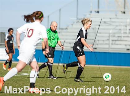 Thumbnail 2 in Eaglecrest vs. Golden photogallery.