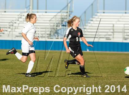 Thumbnail 2 in Eaglecrest vs. Golden photogallery.