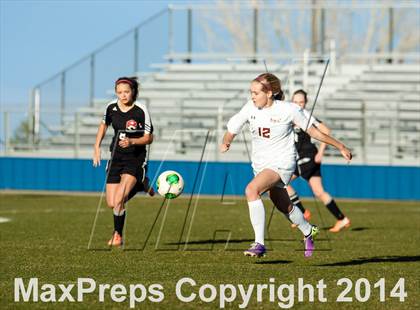 Thumbnail 3 in Eaglecrest vs. Golden photogallery.