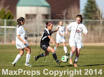 Thumbnail 2 in Eaglecrest vs. Golden photogallery.