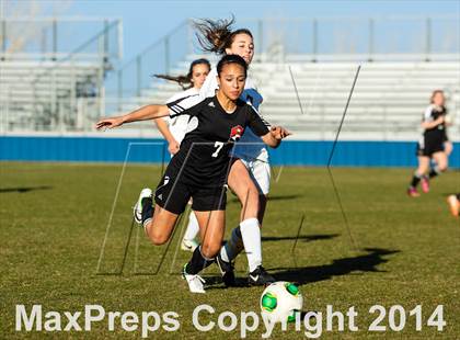 Thumbnail 3 in Eaglecrest vs. Golden photogallery.