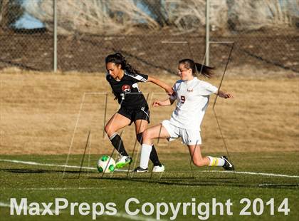 Thumbnail 2 in Eaglecrest vs. Golden photogallery.
