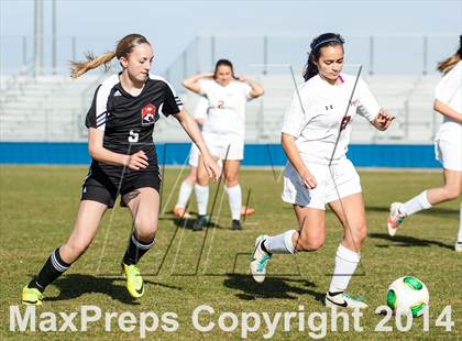 Thumbnail 2 in Eaglecrest vs. Golden photogallery.