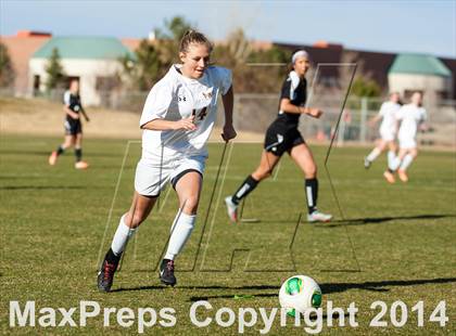 Thumbnail 3 in Eaglecrest vs. Golden photogallery.
