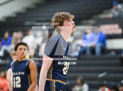 Thumbnail 2 in Mullen vs Lakewood photogallery.