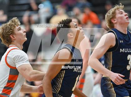 Thumbnail 2 in Mullen vs Lakewood photogallery.
