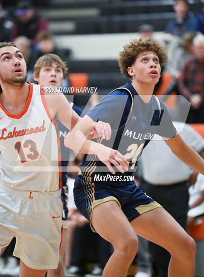 Thumbnail 1 in Mullen vs Lakewood photogallery.