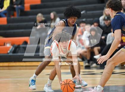 Thumbnail 1 in Mullen vs Lakewood photogallery.