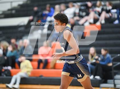 Thumbnail 1 in Mullen vs Lakewood photogallery.