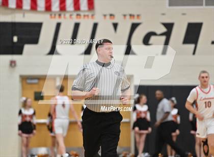 Thumbnail 2 in Mullen vs Lakewood photogallery.