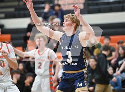 Thumbnail 3 in Mullen vs Lakewood photogallery.