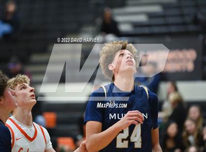Thumbnail 3 in Mullen vs Lakewood photogallery.