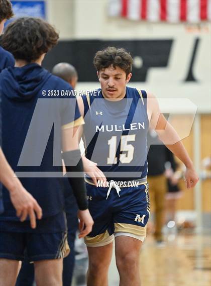 Thumbnail 1 in Mullen vs Lakewood photogallery.