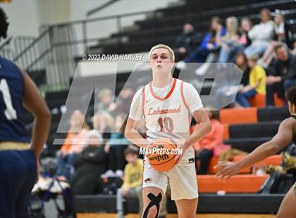 Thumbnail 1 in Mullen vs Lakewood photogallery.