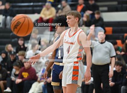 Thumbnail 3 in Mullen vs Lakewood photogallery.