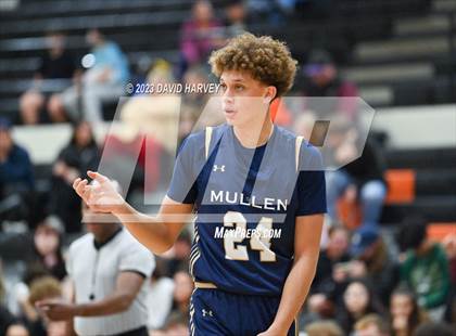 Thumbnail 3 in Mullen vs Lakewood photogallery.