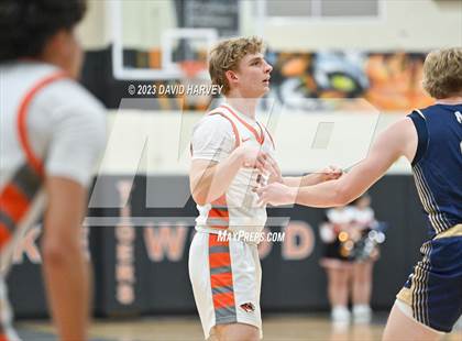 Thumbnail 1 in Mullen vs Lakewood photogallery.