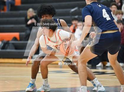 Thumbnail 1 in Mullen vs Lakewood photogallery.