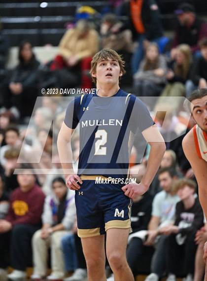 Thumbnail 1 in Mullen vs Lakewood photogallery.