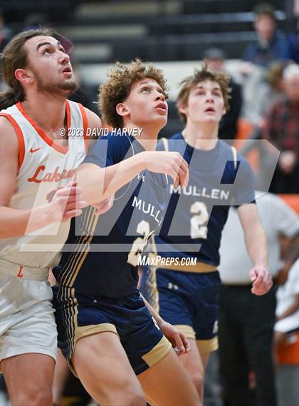 Thumbnail 1 in Mullen vs Lakewood photogallery.