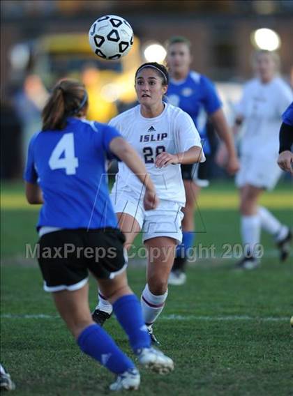 Thumbnail 1 in Islip vs Hauppauge photogallery.