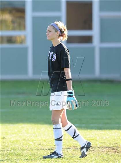 Thumbnail 2 in Islip vs Hauppauge photogallery.